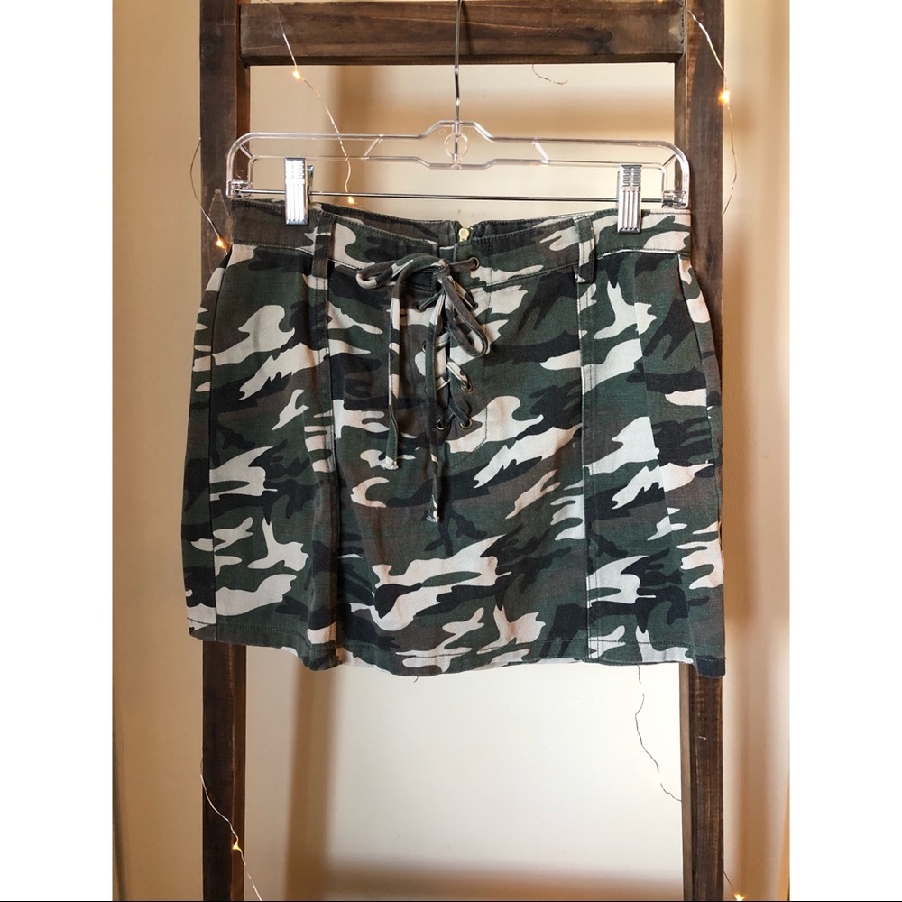 Camo print skirt